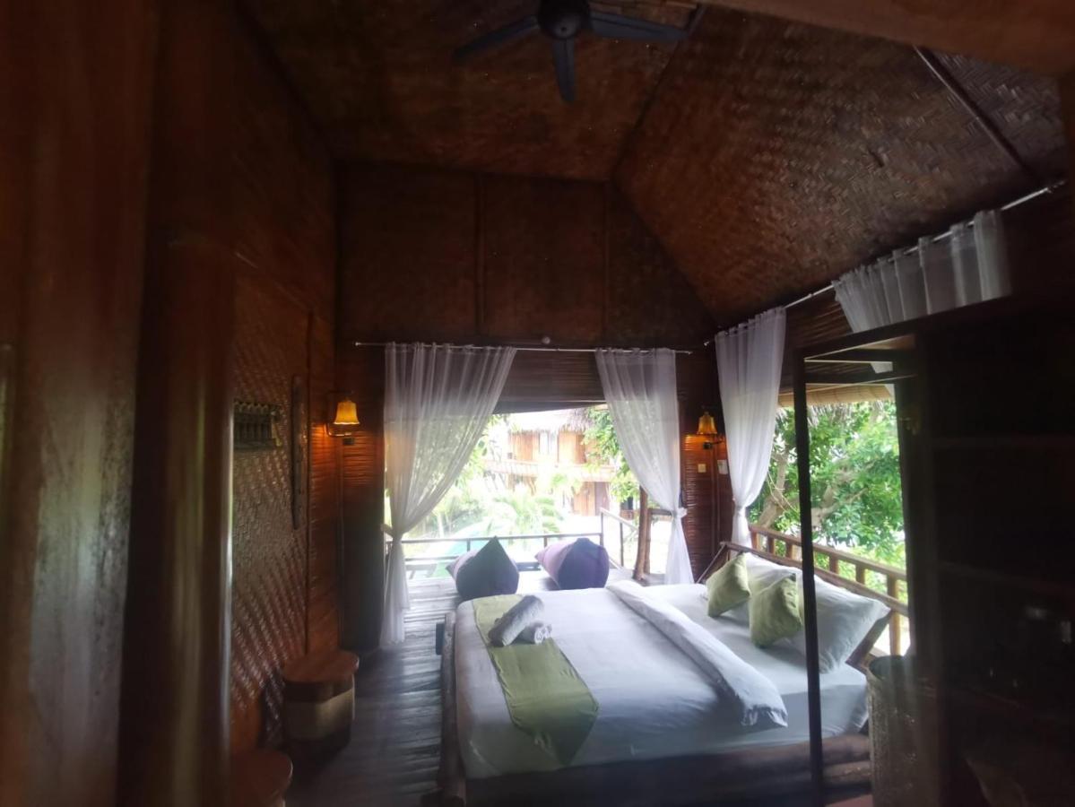 Gading Tree House Villa Batununggul Exterior foto