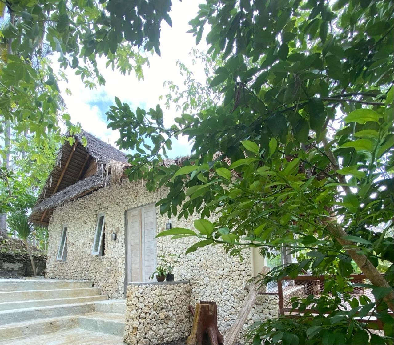Gading Tree House Villa Batununggul Exterior foto