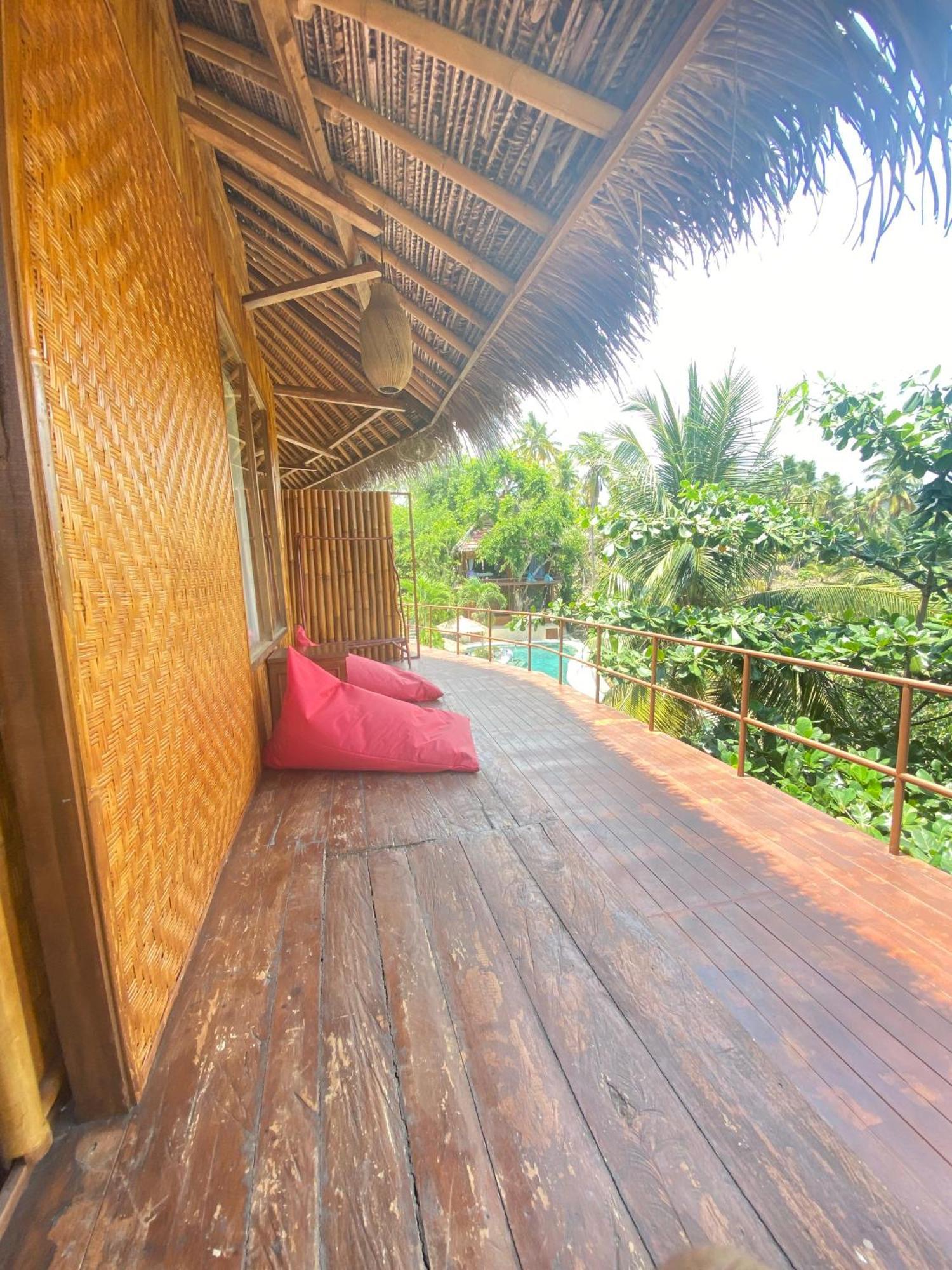 Gading Tree House Villa Batununggul Exterior foto