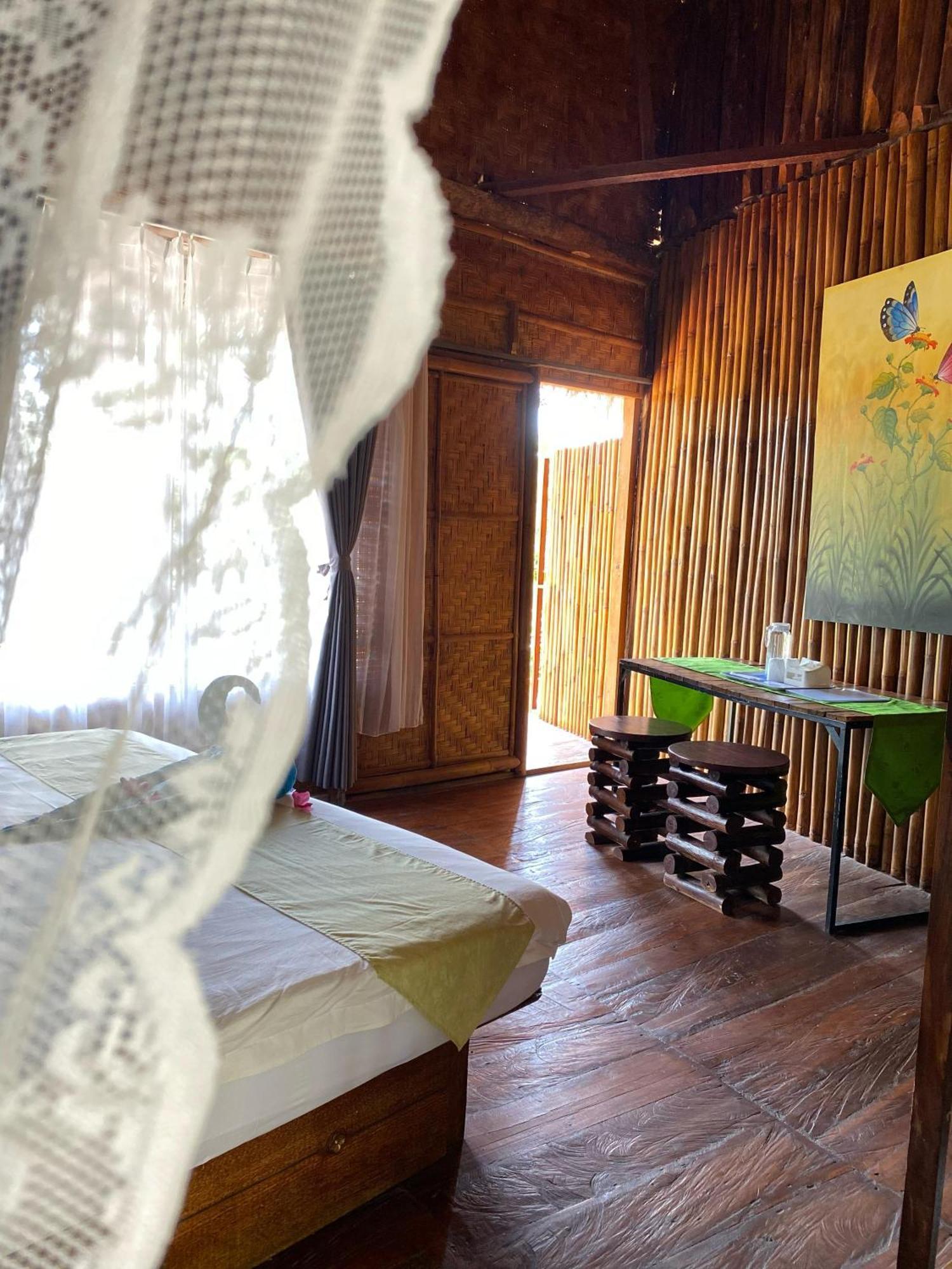 Gading Tree House Villa Batununggul Exterior foto