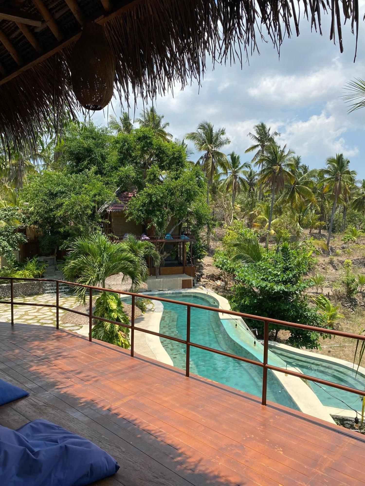 Gading Tree House Villa Batununggul Exterior foto